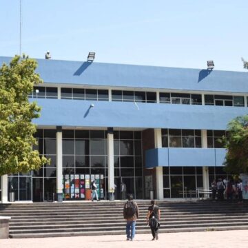 Recibe UAQ a 6 mil 950 nuevos universitarios