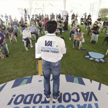 Propone Luis Nava acciones de cuidado animal integral en Querétaro