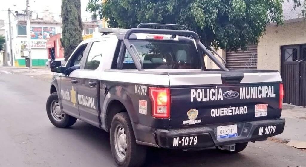 Roban óptica al norte de la ciudad de Querétaro