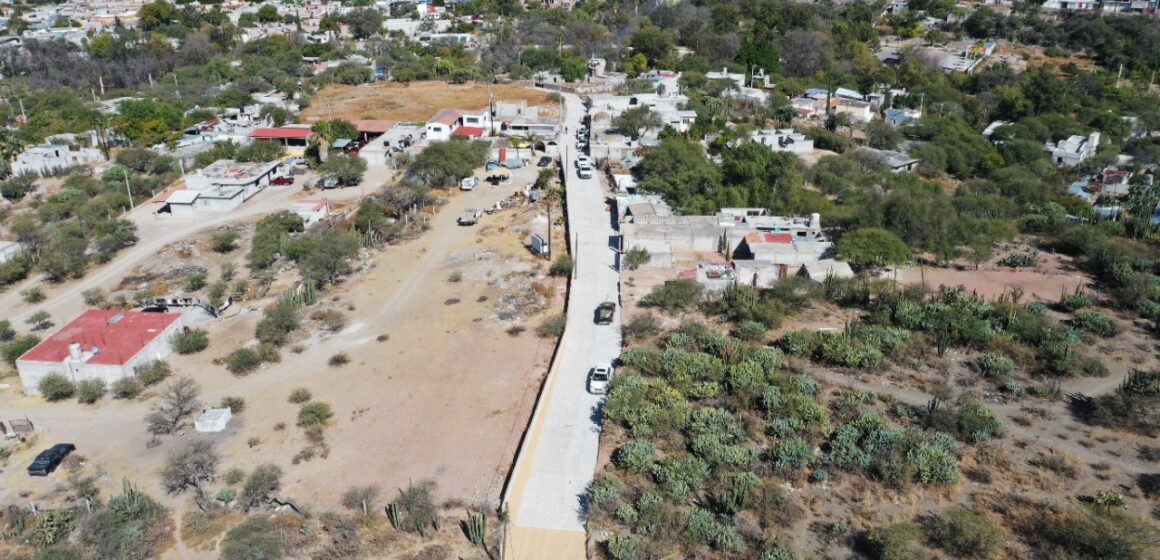 Persiste falta de agua y drenaje en comunidades de Tolimán