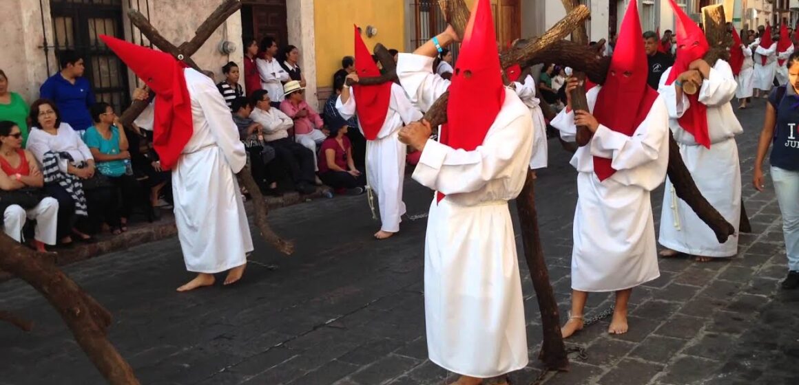 Estiman 30 mil espectadores en la Procesión del Silencio