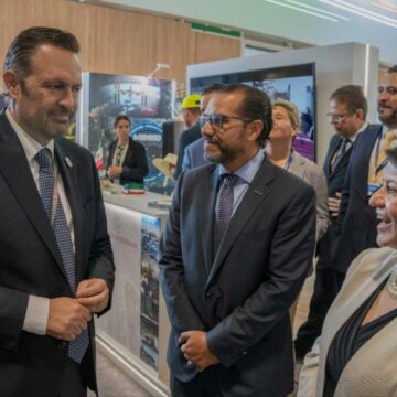 Participa Gobernador en inauguración del Pabellón México en el Paris Air Show 2023