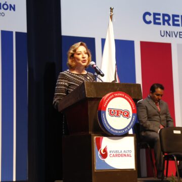 Encabeza Lupita Murguía titulación de 250 nuevos profesionistas de la UPQ