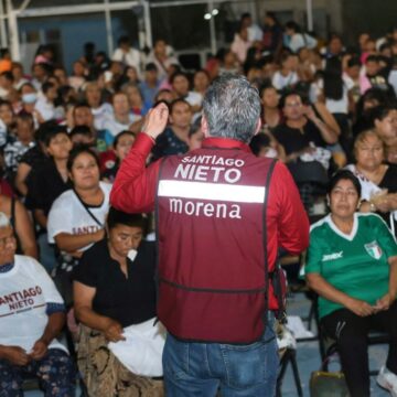 Santiago Nieto Castillo refrendó ante mamás queretanas propuestas con perspectiva de género.