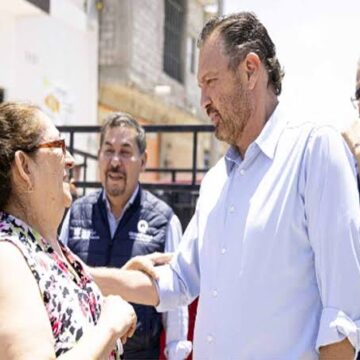 Entrega Mauricio Kuri mejoramiento de calles en la colonia Valle del Mezquital