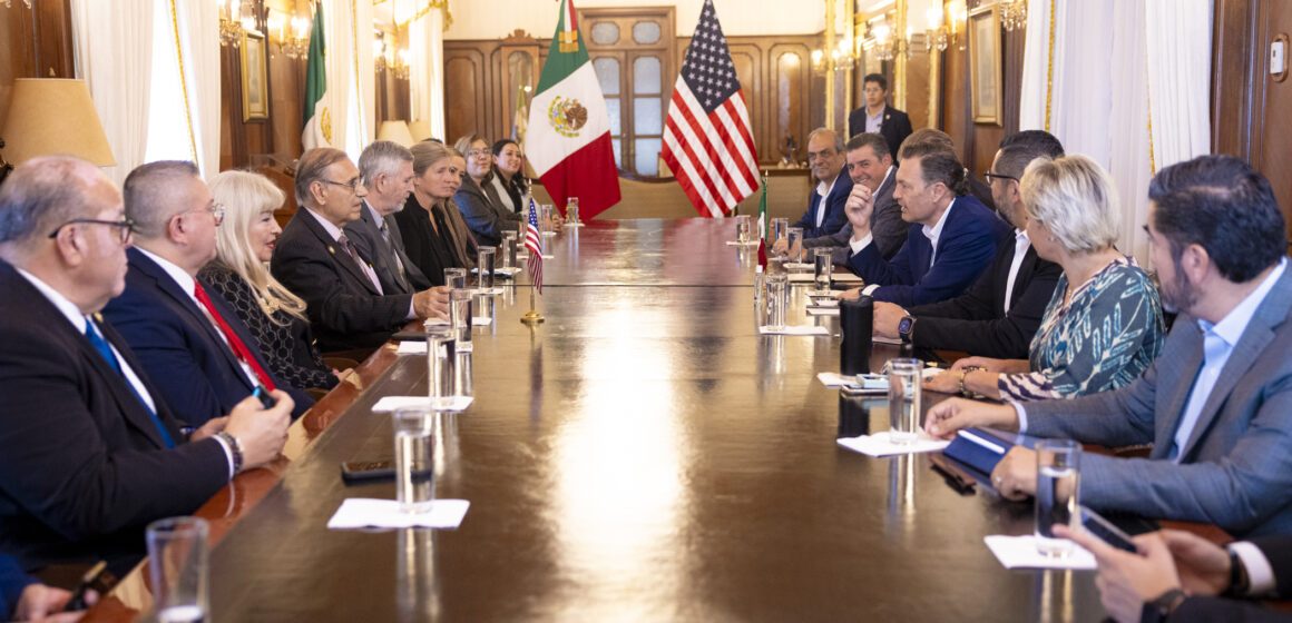 Querétaro y Laredo, Texas, fortalecen lazos en seguridad y economía