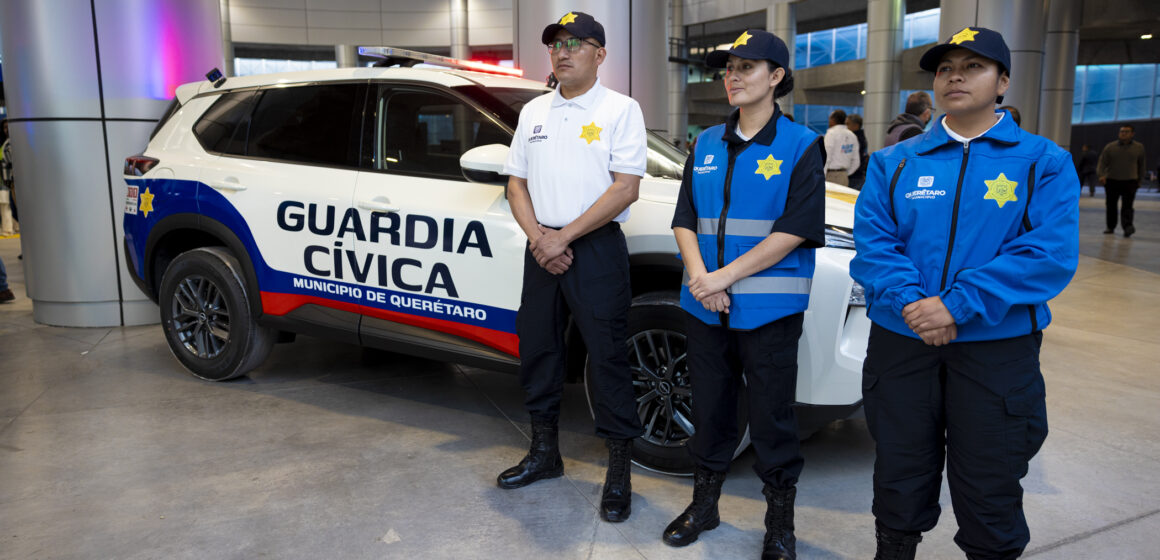 Presentación de la nueva Guardia Cívica de la capital