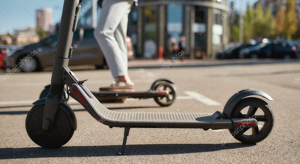 Hasta 500 dólares de multa por daños a scooters de la AMEQ