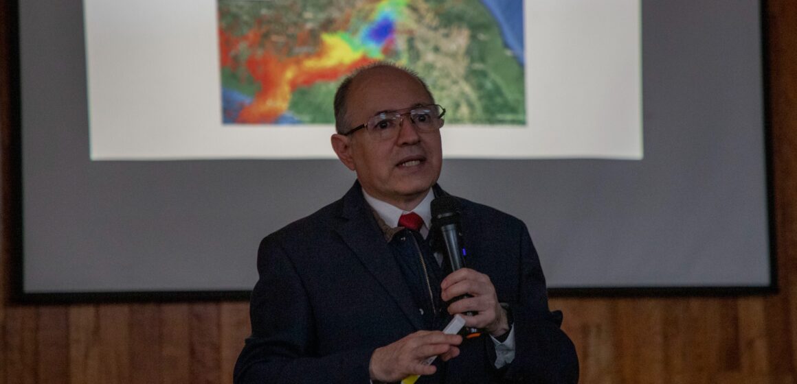 Desarrollarán UAQ y UNAM estudios   sobre la atmósfera y cambio climático